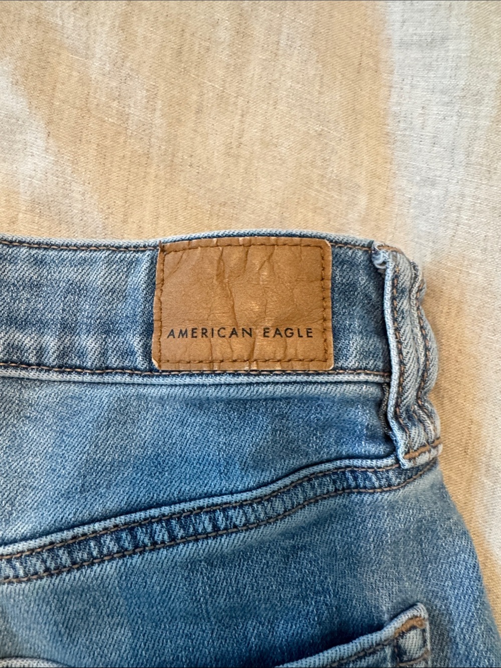 American Eagle Outfitters Light Blue Wide-Leg Cargo Jeans - Picture 3 of 9